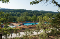 Logo HUTTOPIA SUD-ARDECHE